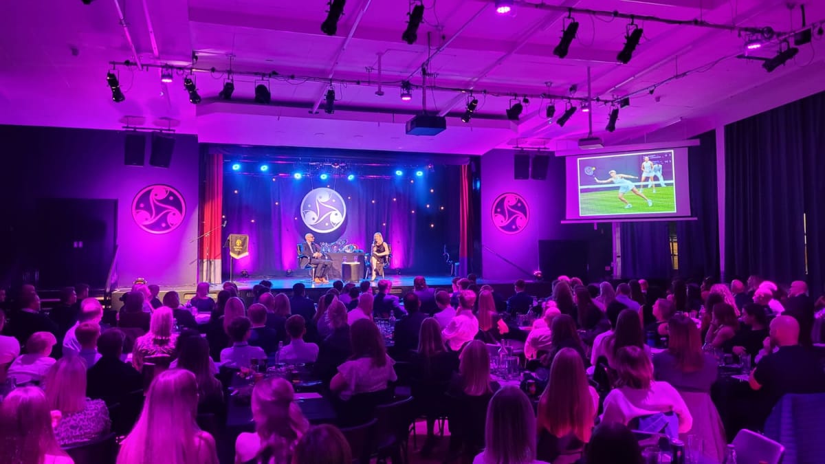 Over 90 Young Award Winners Celebrate in Style!