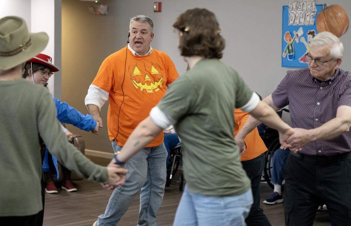 Square Dancing Brings Joy to Wynwood House Seniors