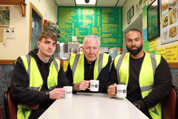 St John Ambulance Launches Hi Vis Stress Vest Campaign to Break Mental Health Barriers in Construction