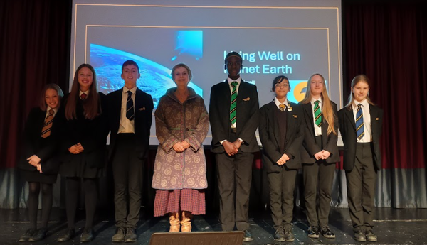 Students Inspire Community to Protect Endangered Curlews (By  Evie and Juno,Year 8)