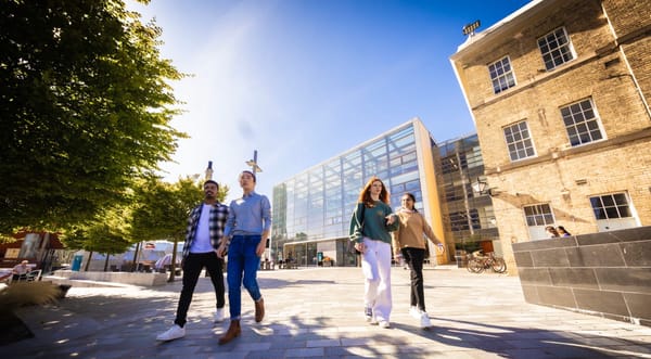 University of Leicester Guarantees Work Experience for All Undergraduates