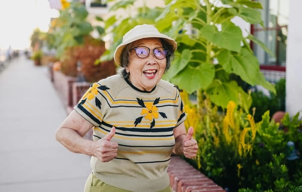 Secret to Living Past 100? Scientists Find ‘Youthful’ Blood Clues