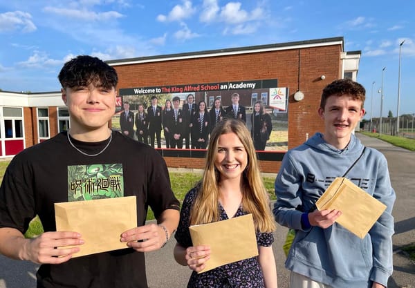 Sixth Form tops the Oxbridge and Russell Group charts