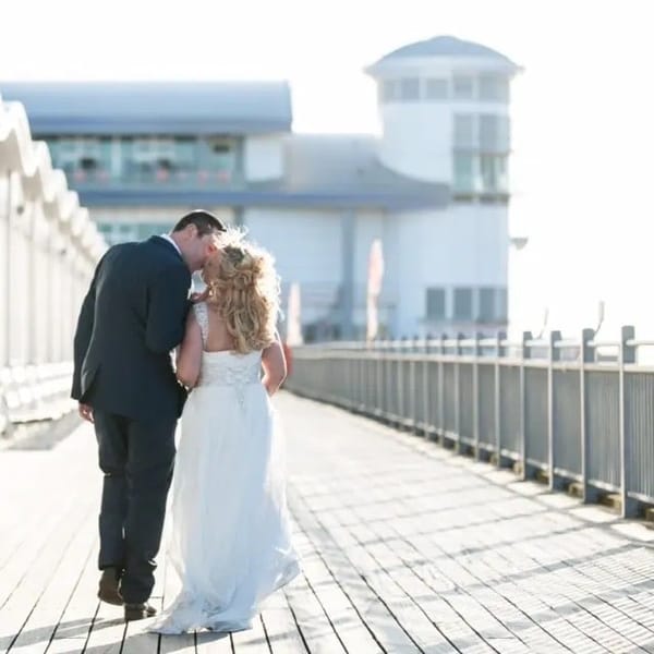 The Grand Pier offers support to couples affected by Oakhouse Hotel closure
