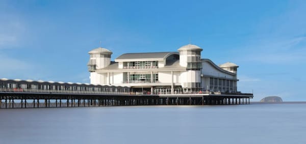 One of world’s best seaside Piers in Jill Dando’s home town crowned with top prestigious family fun award